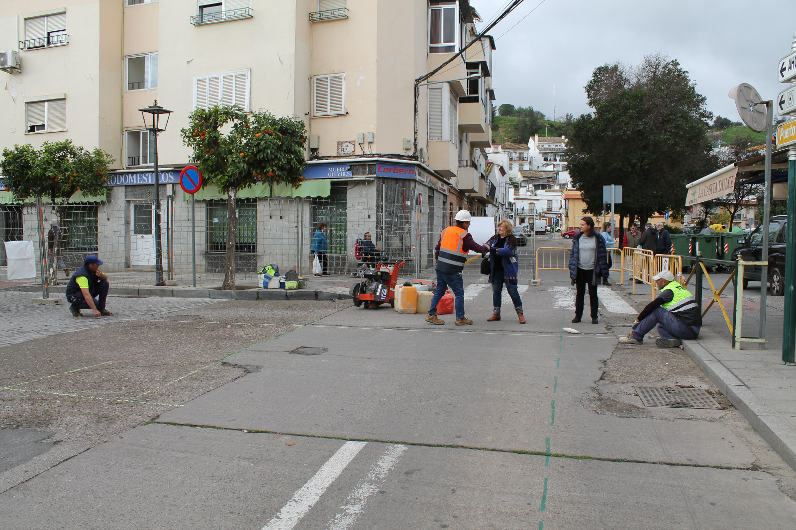 La alcaldesa visita varias obras municipales