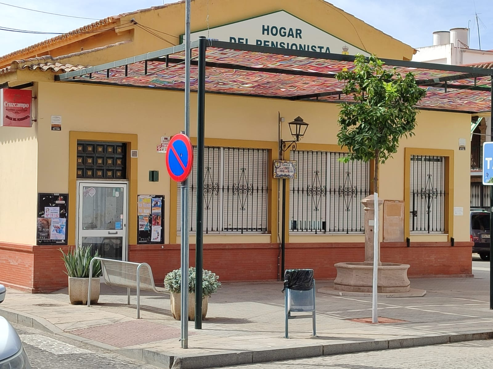 2c9aa96f-29c5-4c6e-8be4-f55d1ab674d3