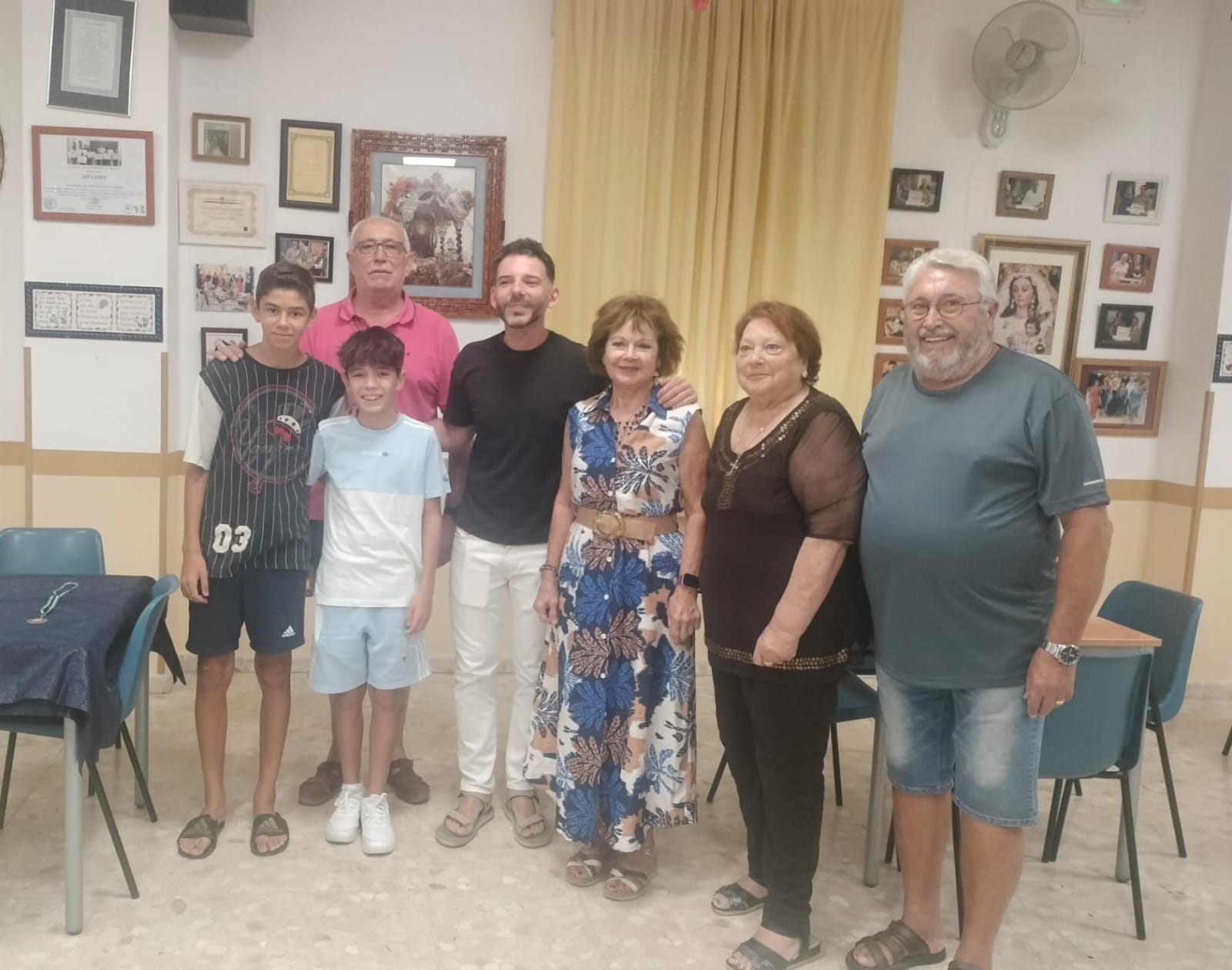 ee9ebee5-940a-4a01-afb7-8783e06639a0