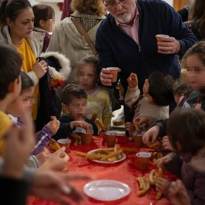mesa infantil merienda